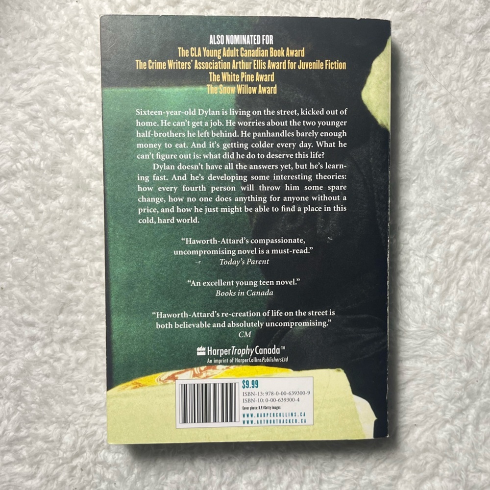 Book Bundle - Picture 5 of 7